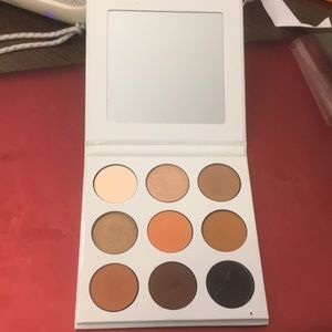 Kylie cosmetics bronzed eyeshadow palette